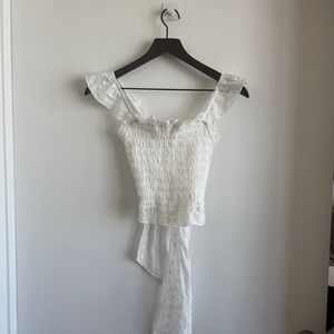 Chic White Ruffled Blouse